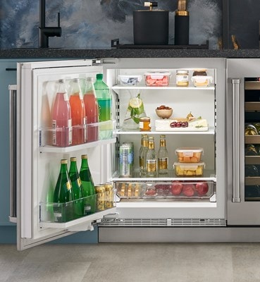 Sub-Zero 24" Designer Undercounter Refrigerator - Panel Ready