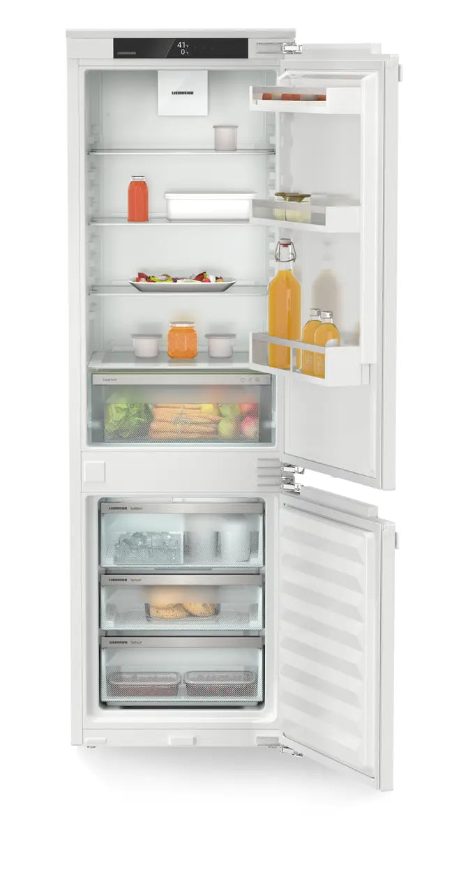 Liebherr Integrable Fridge-Freezer with EasyFresh and NoFrost