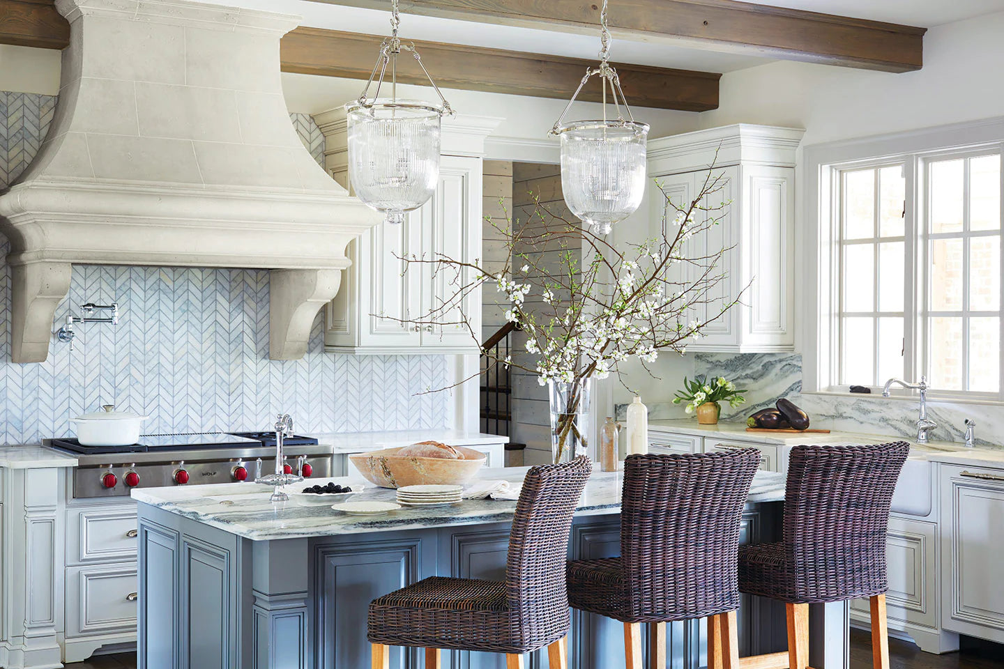 Francois & Co. Francois & Co. Toscany Wall Hood - Culinary Kitchen OKC
