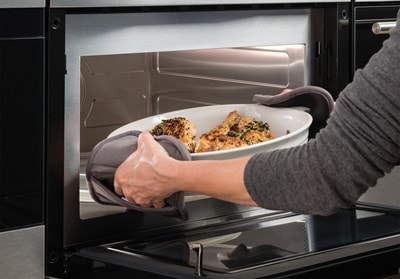 Wolf Wolf 30" M Series Transitional Drop-Down Door Microwave Oven - Culinary Kitchen OKC