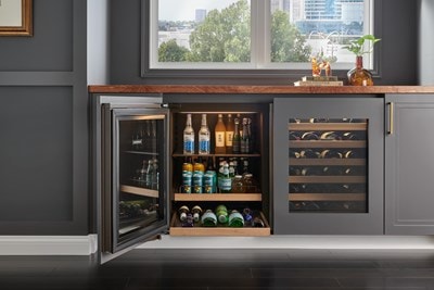 Sub-Zero 24" Designer Undercounter ADA Height Beverage Center - Panel Ready