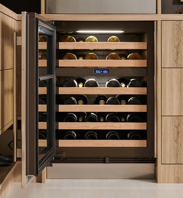 Sub-Zero 24" Designer Undercounter Wine Storage - Panel Ready