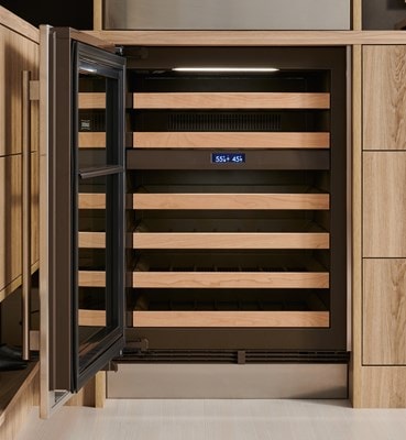 Sub-Zero 24" Designer Undercounter Wine Storage - Panel Ready
