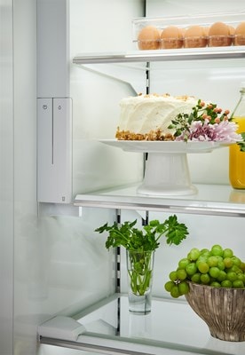 Sub-Zero 42" Classic Side-by-Side Refrigerator/Freezer with Internal Dispenser